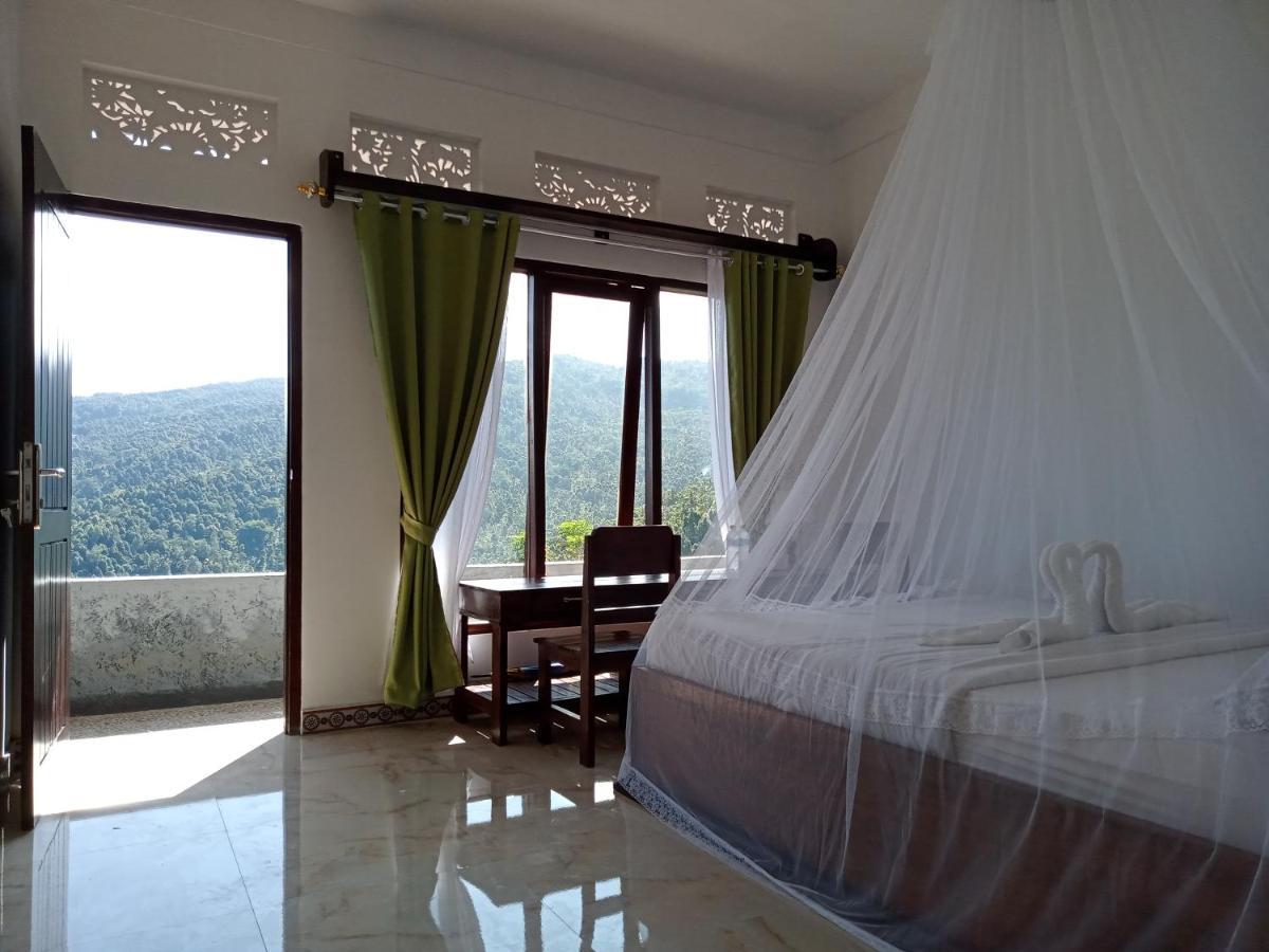 Aris Homestay And Warung Made Munduk Exterior foto