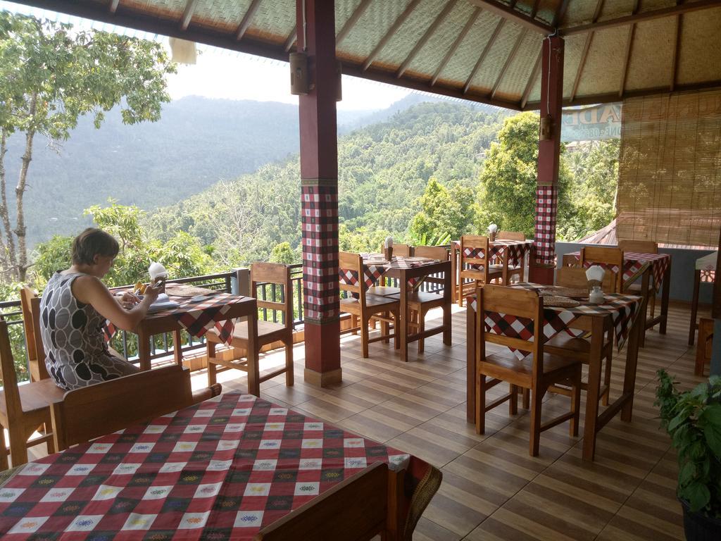Aris Homestay And Warung Made Munduk Exterior foto