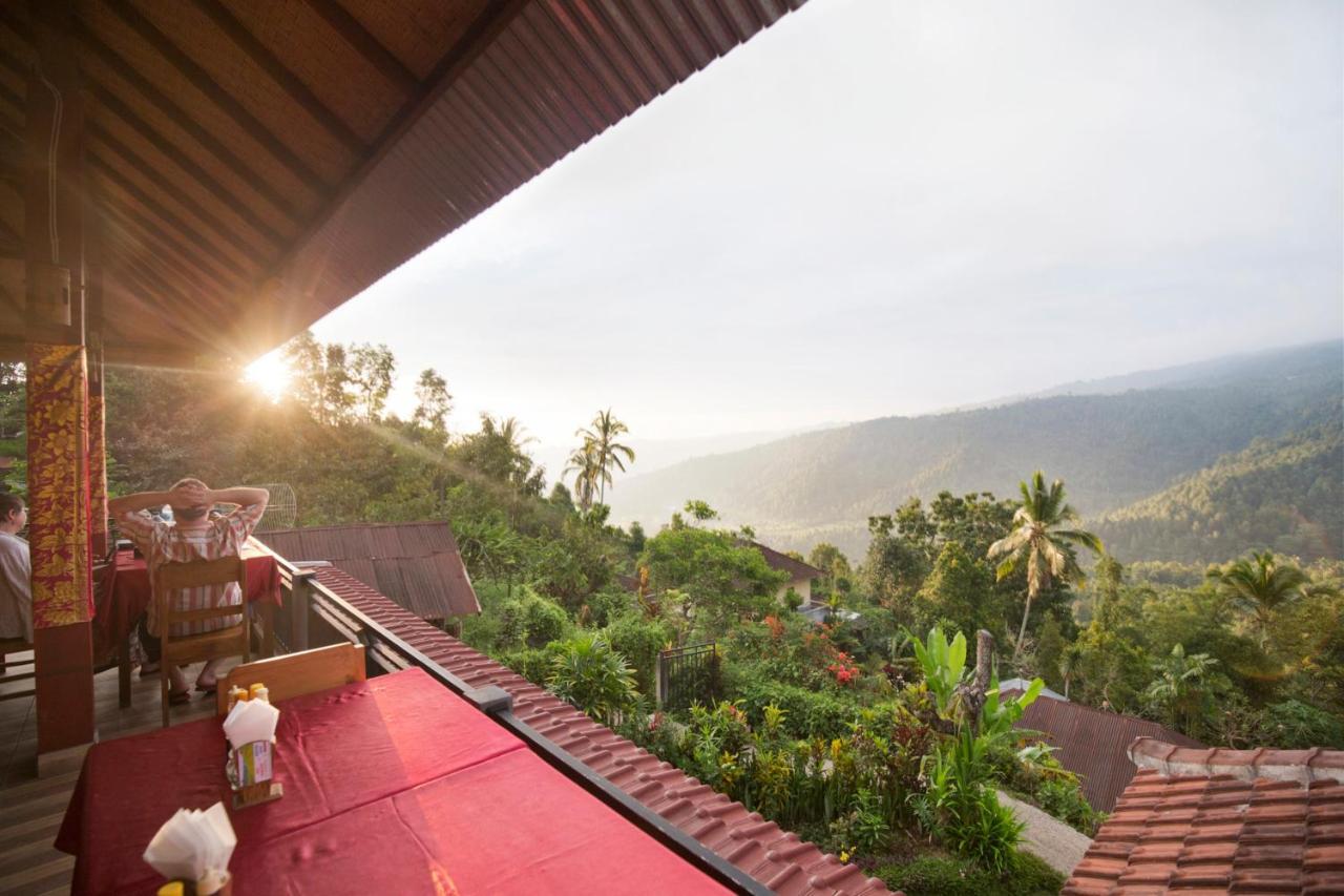 Aris Homestay And Warung Made Munduk Exterior foto