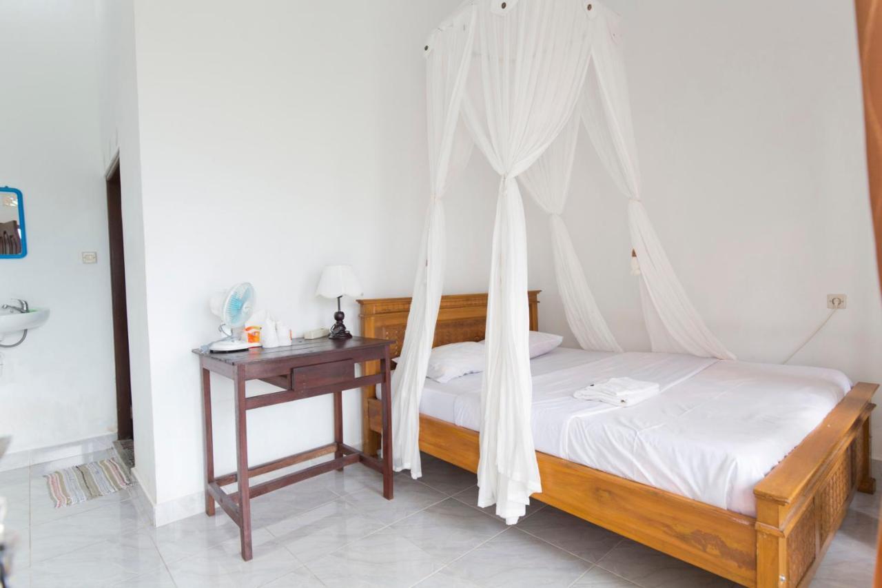 Aris Homestay And Warung Made Munduk Exterior foto